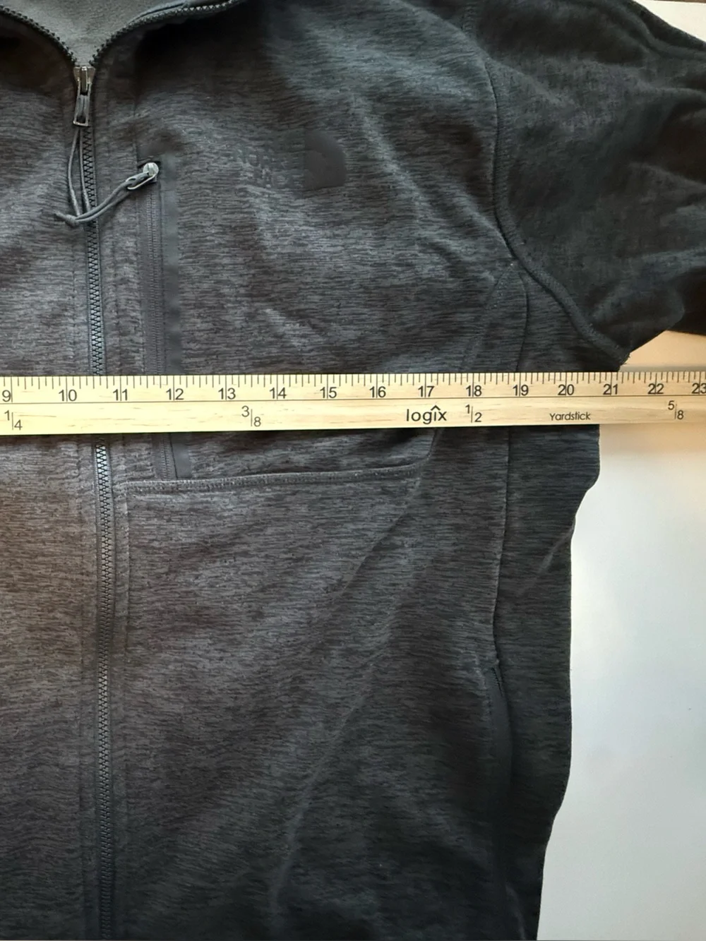 The North Face Men's Charcoal Heather Full-Zip Tech Fleece Jacket Size Large